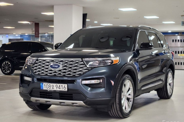 2022 Ford Explorer с пробегом 114 367 км