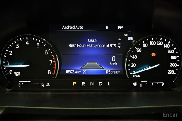 2023 Ford Explorer с пробегом 18 371 км