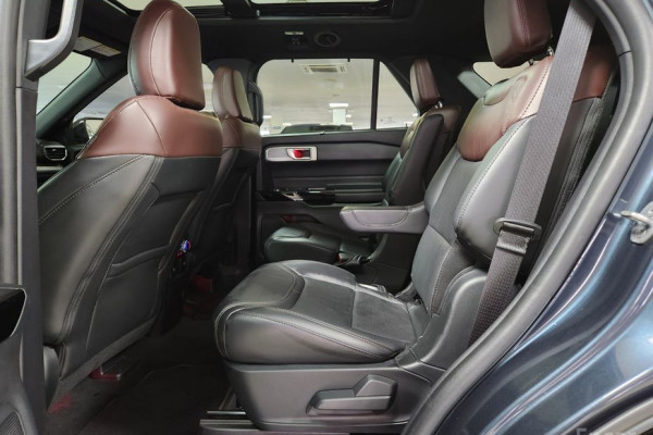 2022 Ford Explorer с пробегом 114 367 км