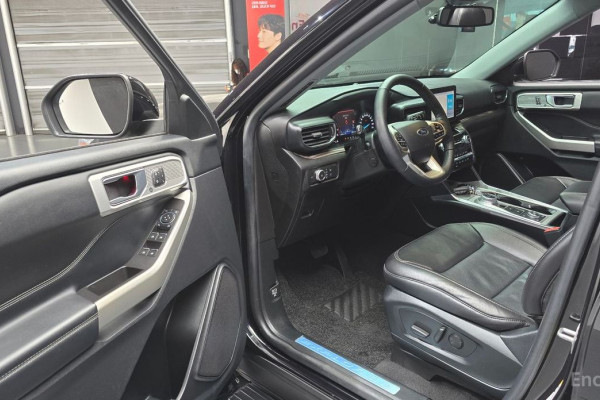 2022 Ford Explorer с пробегом 52 136 км