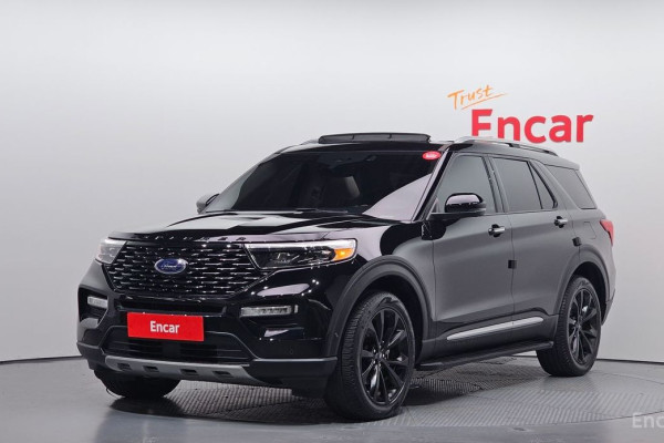 2022 Ford Explorer с пробегом 27 992 км