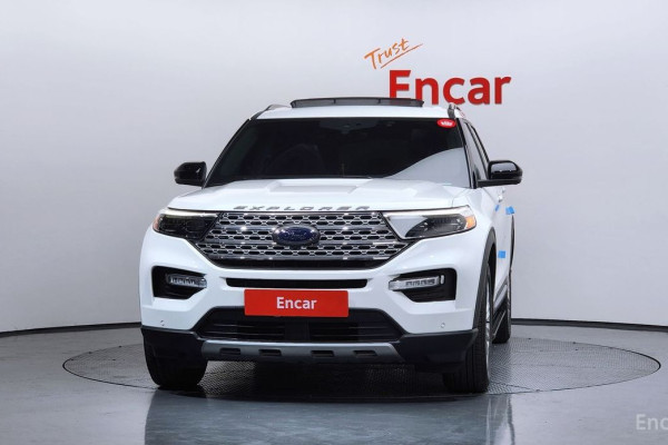 2023 Ford Explorer с пробегом 22 192 км