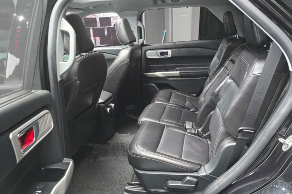 2022 Ford Explorer с пробегом 52 136 км