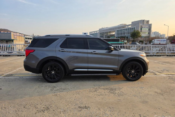 2022 Ford Explorer с пробегом 31 031 км