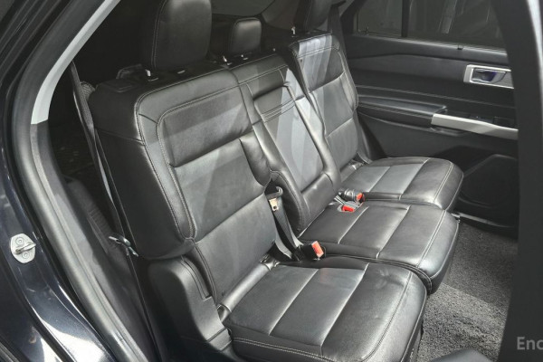 2022 Ford Explorer с пробегом 52 136 км