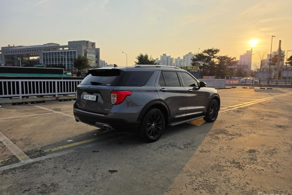 2022 Ford Explorer с пробегом 31 031 км