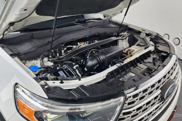 2023 Ford Explorer с пробегом 22 192 км