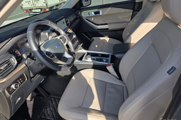 2023 Ford Explorer с пробегом 3 656 км