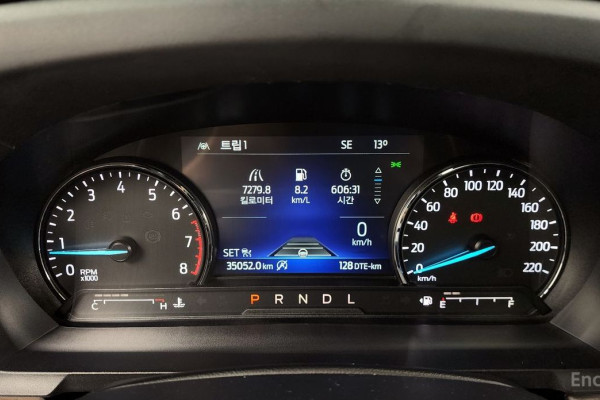 2022 Ford Explorer с пробегом 35 052 км