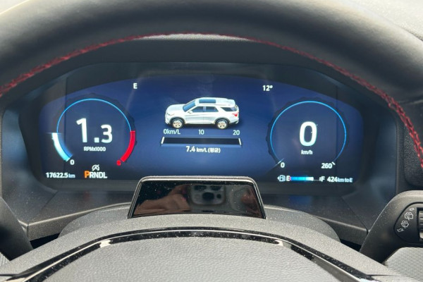 2024 Ford Explorer с пробегом 18 000 км