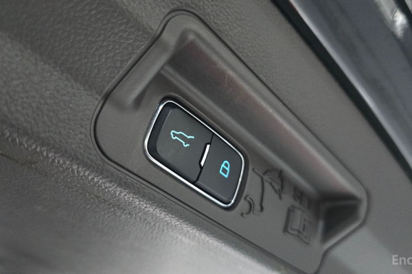 2022 Ford Explorer с пробегом 47 068 км