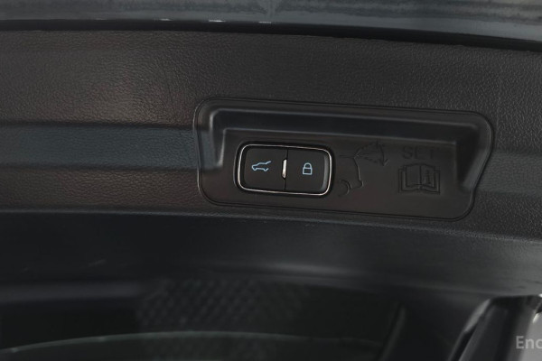 2022 Ford Explorer с пробегом 52 136 км