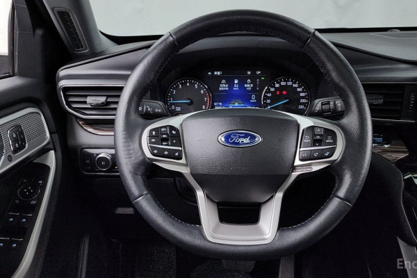 2022 Ford Explorer с пробегом 35 052 км