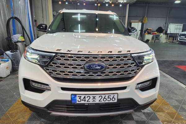 2023 Ford Explorer с пробегом 27 600 км