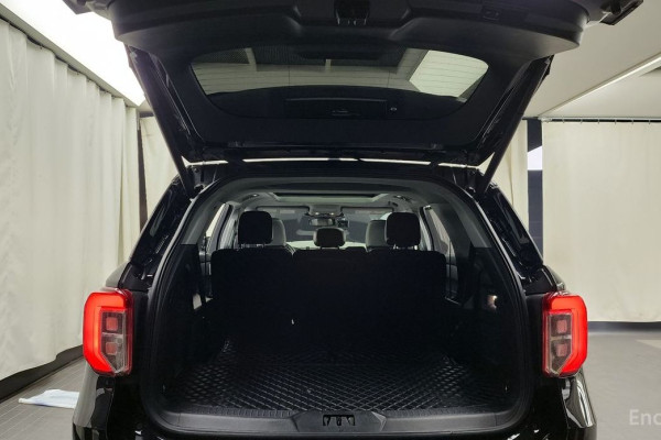 2022 Ford Explorer с пробегом 35 052 км