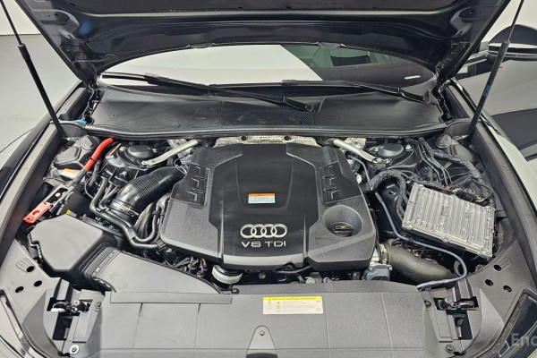 2021 Audi A6 с пробегом 83 906 км