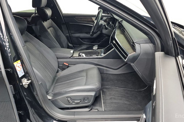 2021 Audi A6 с пробегом 83 906 км