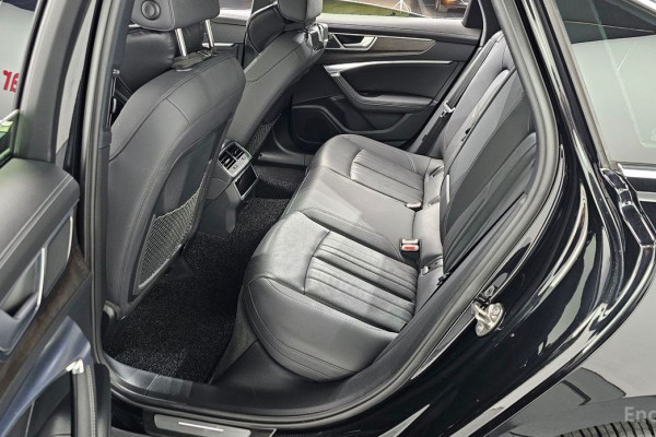 2021 Audi A6 с пробегом 83 906 км