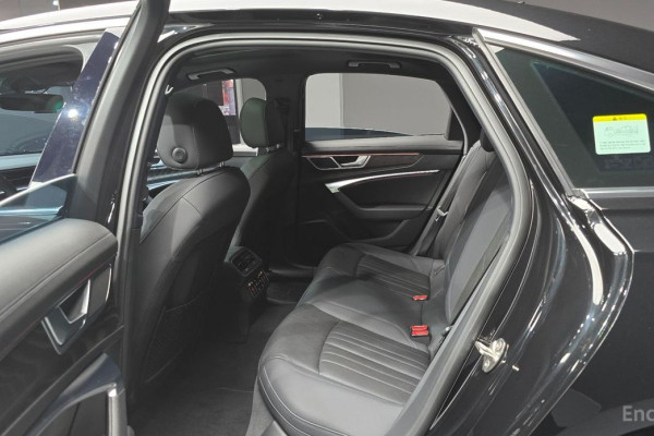 2021 Audi A6 с пробегом 14 090 км