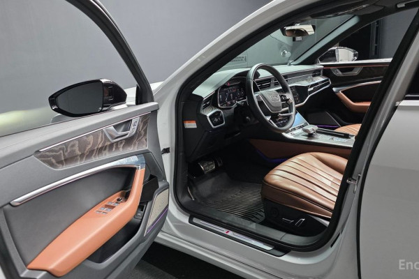 2020 Audi A6 с пробегом 66 309 км