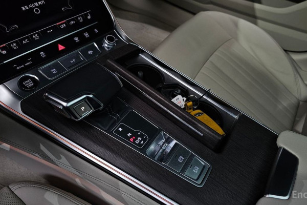 2023 Audi A6 с пробегом 40 595 км