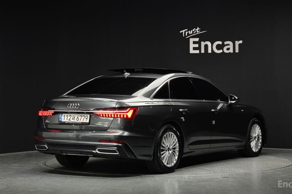 2021 Audi A6 с пробегом 62 786 км