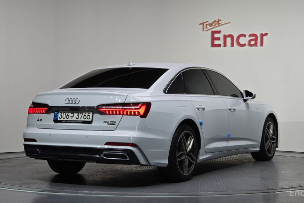 2021 Audi A6 с пробегом 66 033 км