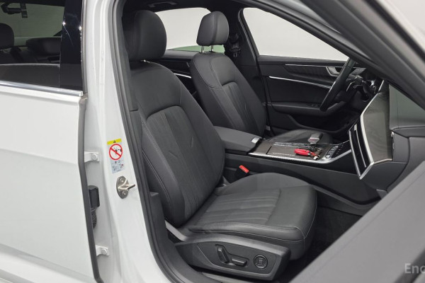 2022 Audi A6 с пробегом 15 063 км