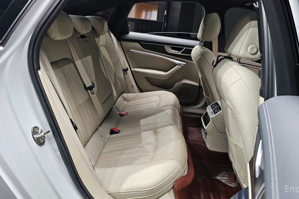 2020 Audi A6 с пробегом 89 211 км