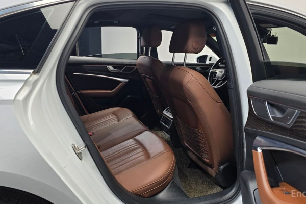 2021 Audi A6 с пробегом 111 016 км