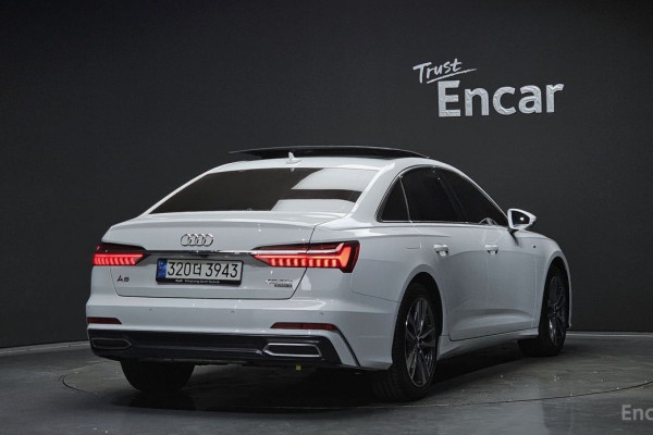 2022 Audi A6 с пробегом 30 703 км