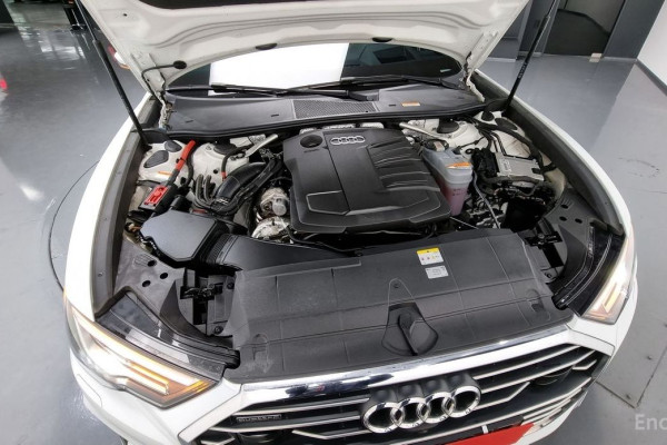 2022 Audi A6 с пробегом 30 703 км