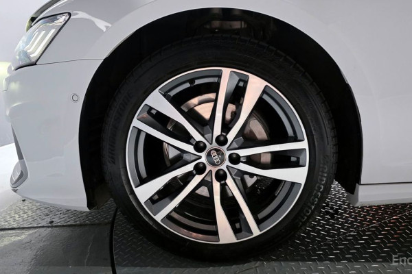 2023 Audi A6 с пробегом 19 219 км