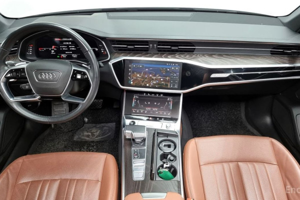 2022 Audi A6 с пробегом 30 703 км