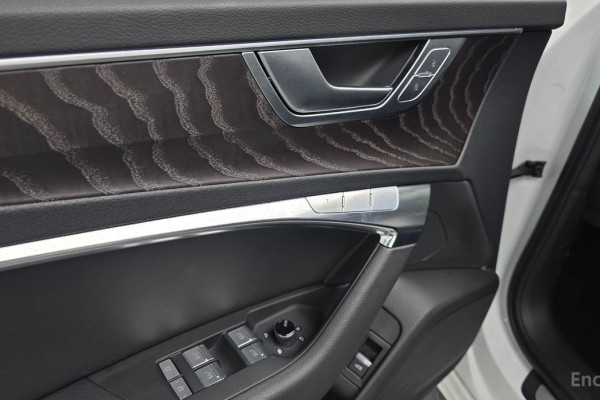 2022 Audi A6 с пробегом 15 063 км