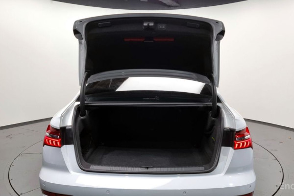 2022 Audi A6 с пробегом 30 703 км