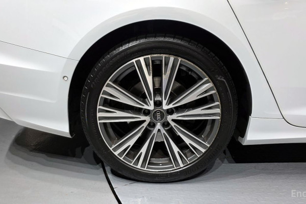 2021 Audi A6 с пробегом 39 979 км