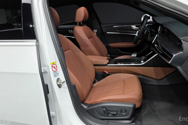 2023 Audi A6 с пробегом 19 219 км