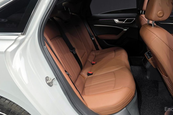 2023 Audi A6 с пробегом 19 219 км