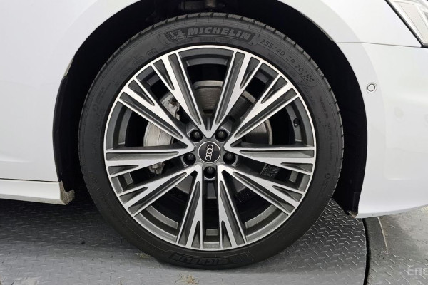 2022 Audi A6 с пробегом 55 494 км