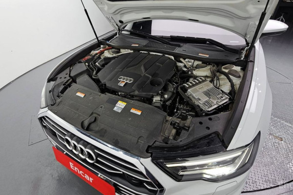 2022 Audi A6 с пробегом 55 494 км