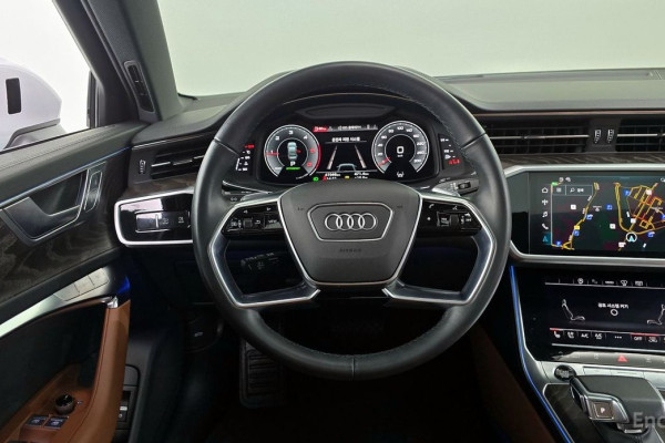 2023 Audi A6 с пробегом 41 946 км