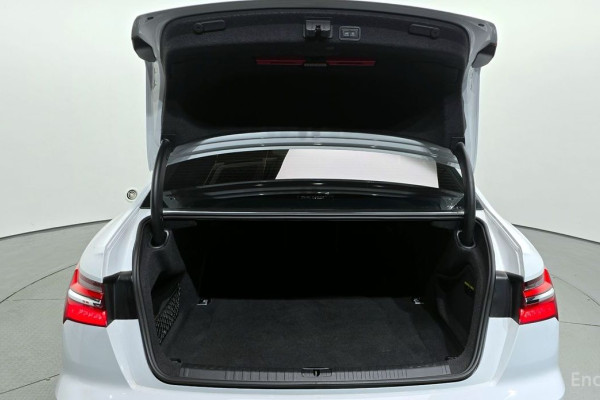 2023 Audi A6 с пробегом 41 946 км