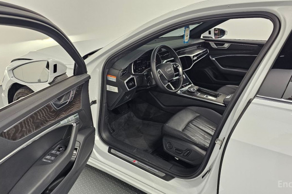 2023 Audi A6 с пробегом 38 770 км