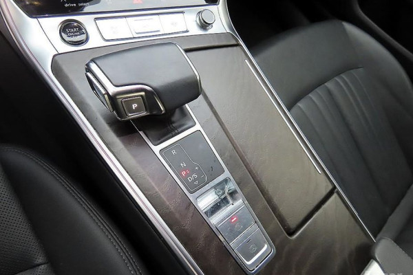 2022 Audi A6 с пробегом 119 627 км