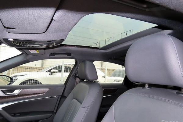 2022 Audi A6 с пробегом 119 627 км