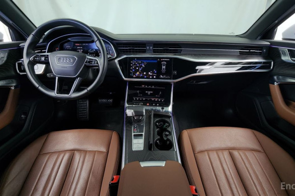 2021 Audi A6 с пробегом 64 359 км