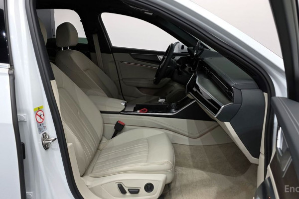 2020 Audi A6 с пробегом 42 702 км