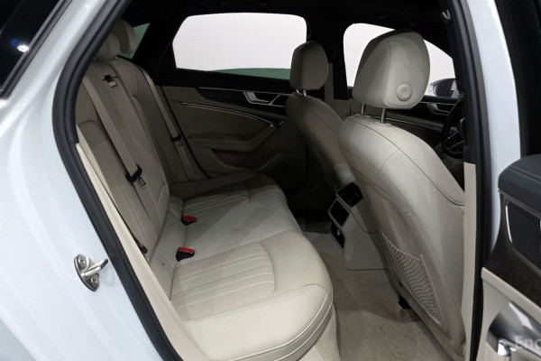 2020 Audi A6 с пробегом 42 702 км