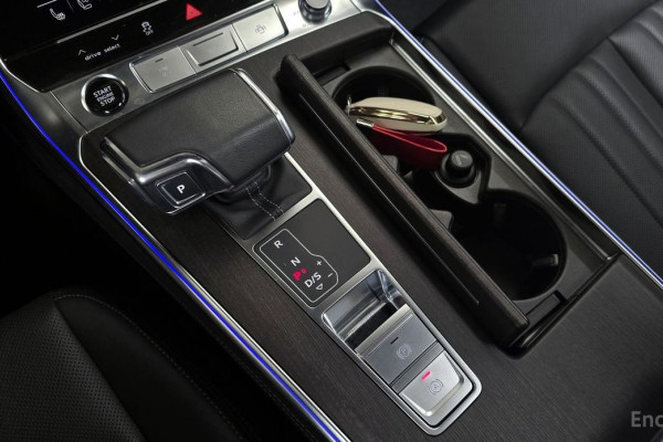 2023 Audi A6 с пробегом 30 290 км